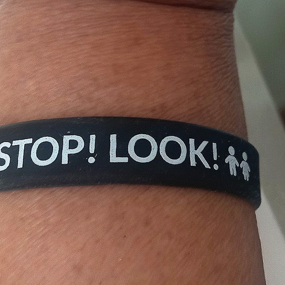 Other Reminder Wrist Bandont Child In Car Pick Up Etc Poshmark